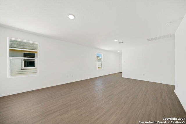 Image 9 of 23 For 3624 Axis Hill St