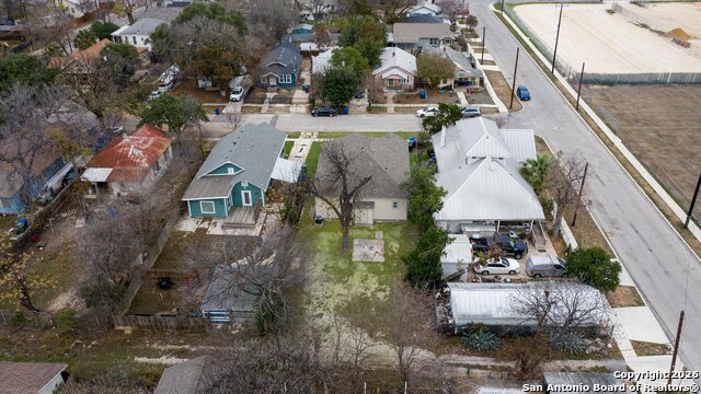 Image 29 of 34 For 334 Whittier