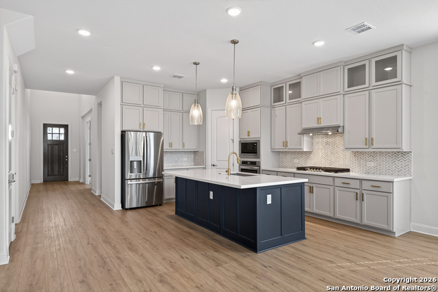 Image 13 of 34 For 6825 Hallie Loop