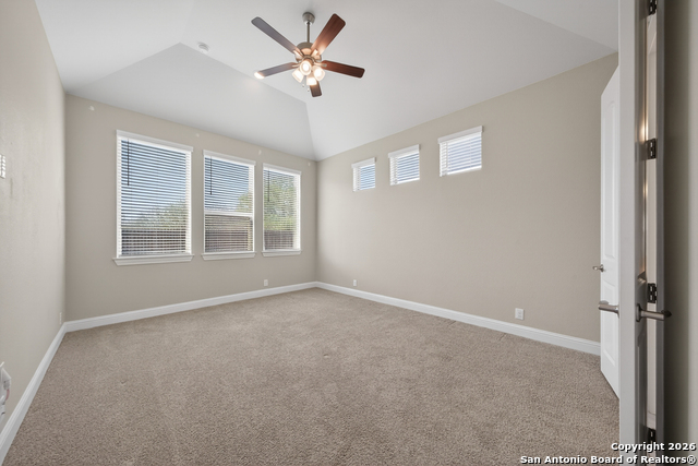 Image 18 of 34 For 6825 Hallie Loop