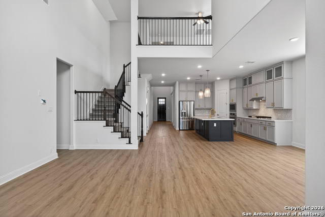 Image 8 of 34 For 6825 Hallie Loop