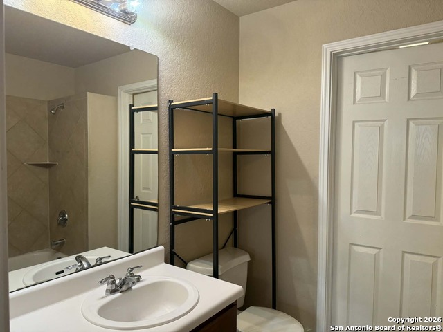 Image 8 of 17 For 11326 Estufa Canyon