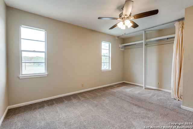 Image 17 of 28 For 2811 Woodbury 405