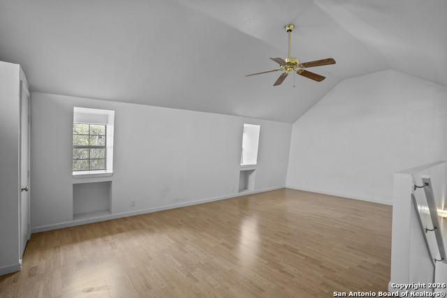 Image 51 of 59 For 33171 Blanco