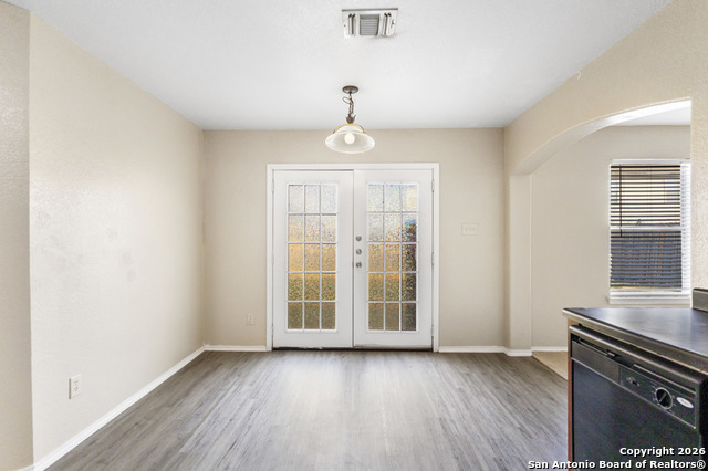 Listing photo id 8 for 8615 Harvest Moon