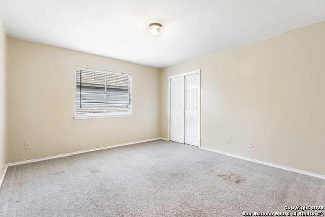 Listing photo id 17 for 8615 Harvest Moon