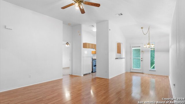 Image 3 of 19 For 260 Sagebrook