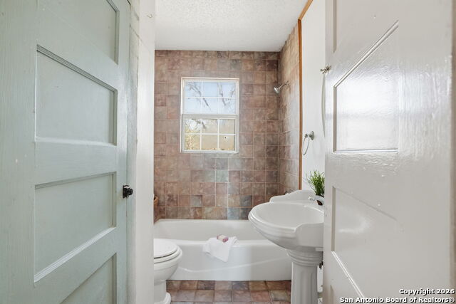 Image 55 of 71 For 843 County Road 331