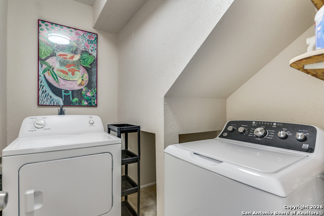 Image 8 of 25 For 7711 Callaghan  Apt 905