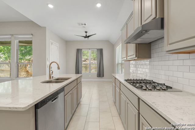 Image 21 of 40 For 32369 Lavender Cove