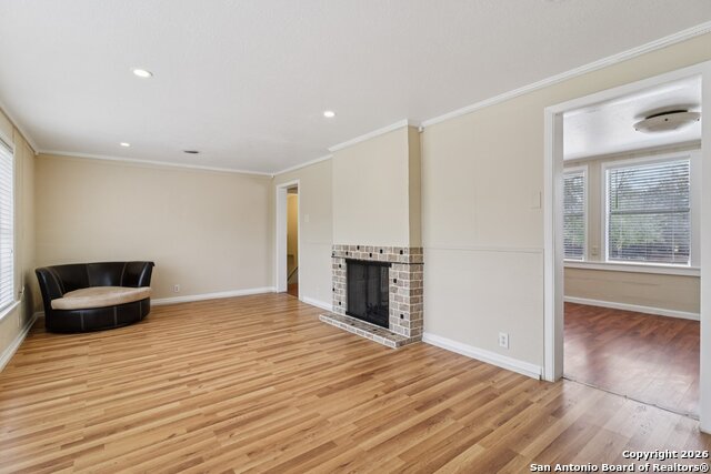 Image 10 of 49 For 4921 Hodges