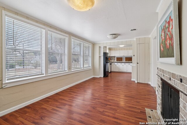 Image 12 of 49 For 4921 Hodges