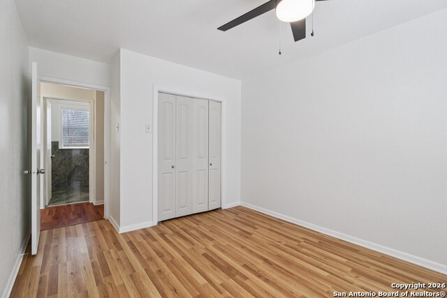 Image 20 of 49 For 4921 Hodges