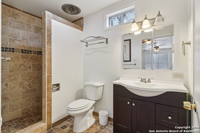 Image 25 of 49 For 4921 Hodges