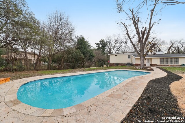 Image 40 of 49 For 4921 Hodges