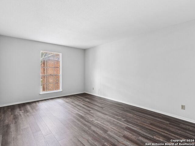 Image 16 of 30 For 7500 Callaghan  222