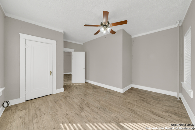 Image 19 of 32 For 1409 Woodlawn W