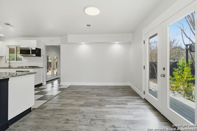 Image 14 of 29 For 1000 Ivy Lane