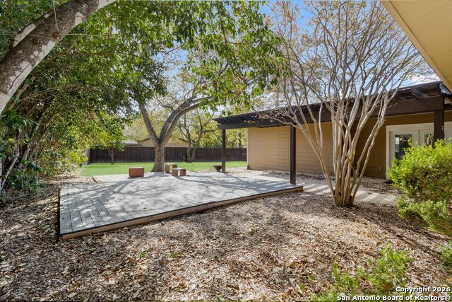 Image 23 of 29 For 1000 Ivy Lane