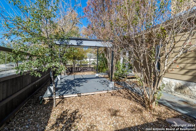 Image 27 of 29 For 1000 Ivy Lane