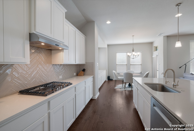 Image 8 of 29 For 1610 Nightshade