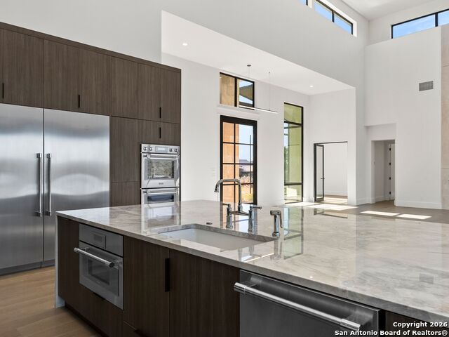 Listing photo id 15 for 11129 Barreal