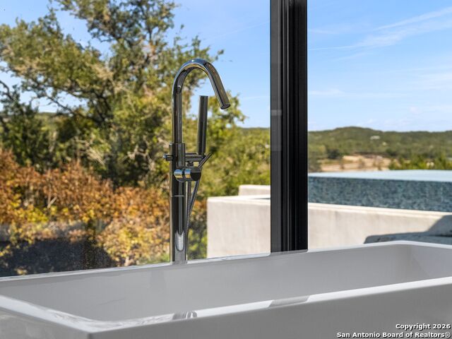 Listing photo id 22 for 11129 Barreal