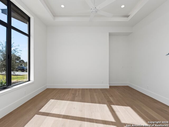 Listing photo id 32 for 11129 Barreal