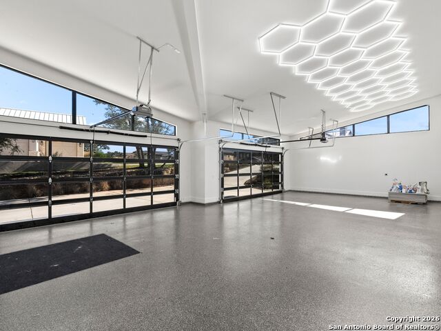 Listing photo id 38 for 11129 Barreal