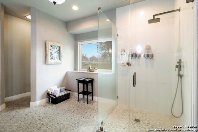 Listing photo id 17 for 329 Cimarron