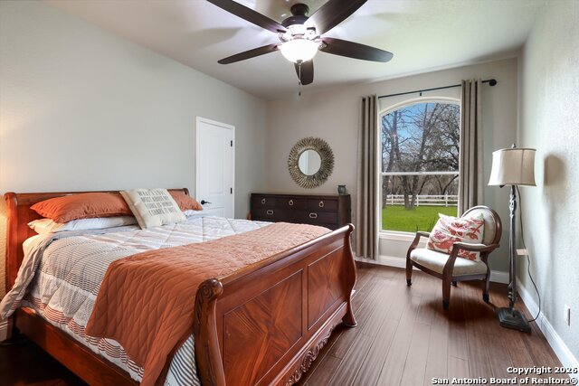 Listing photo id 20 for 329 Cimarron