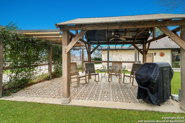 Listing photo id 38 for 329 Cimarron