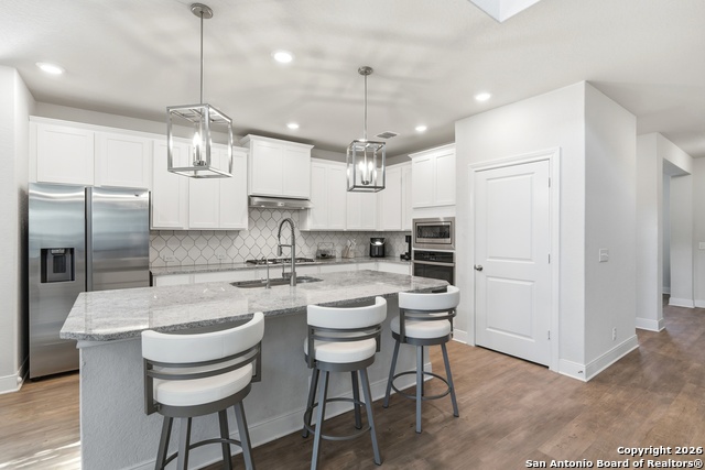 Image 3 of 39 For 8334 Two Winds