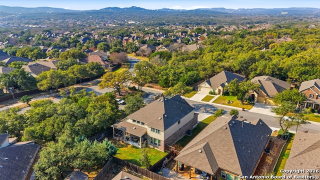 Image 36 of 39 For 8334 Two Winds