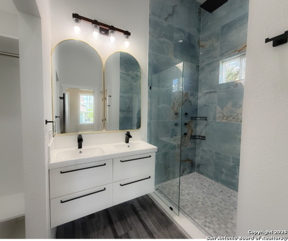 Image 15 of 28 For 131 Friendlywood