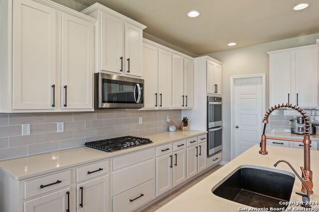 Image 4 of 26 For 8927 Whimsey Rdg