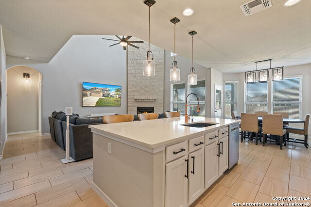 Image 5 of 26 For 8927 Whimsey Rdg