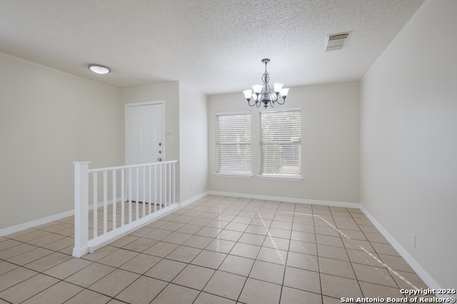 Listing photo id 2 for 10217 Sandbrook