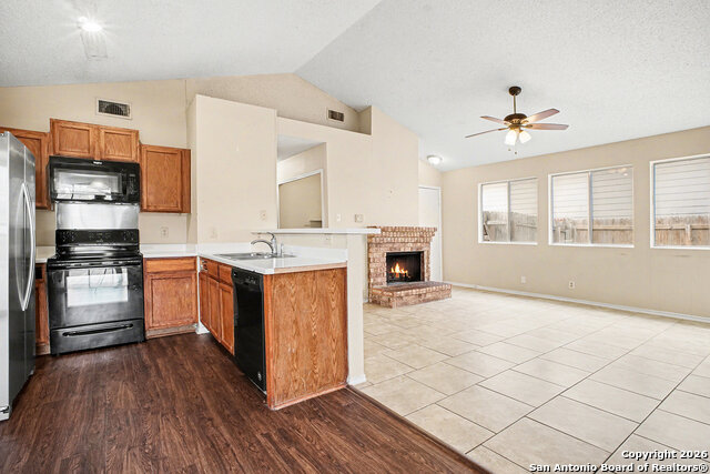 Image 6 of 16 For 12079 Stoney