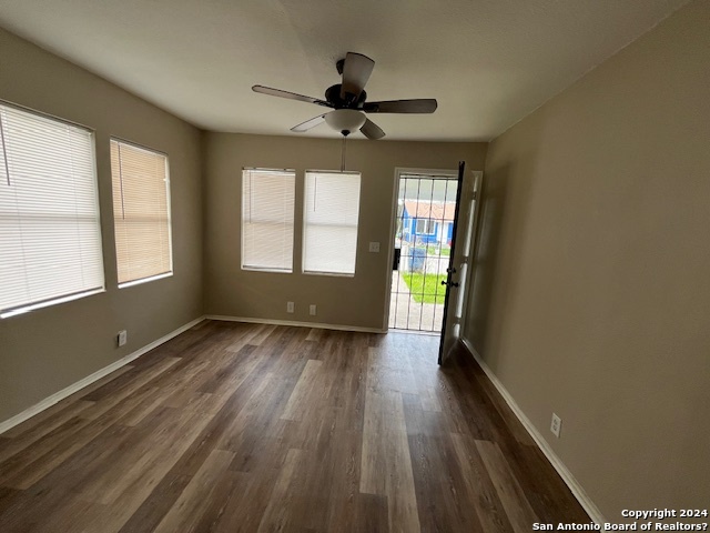 Image 8 of 16 For 136 Hilary St  1