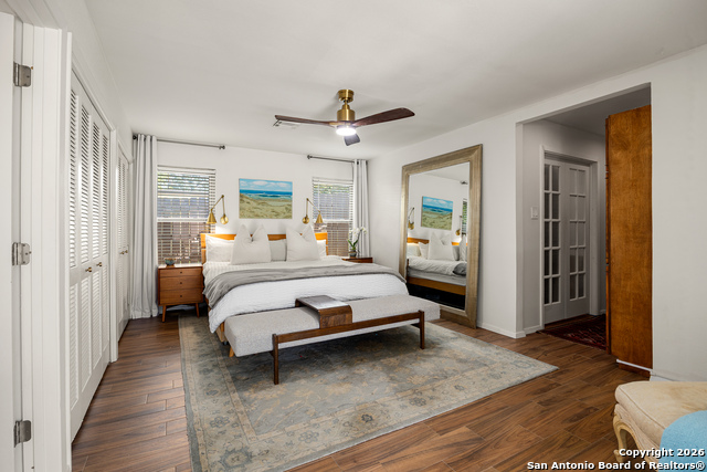 Image 27 of 53 For 2118 Lawndale Dr E