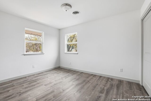 Image 13 of 19 For 146 Summertime