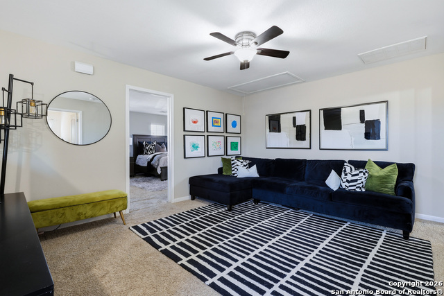 Image 16 of 25 For 512 Livingston Dr