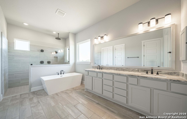 Image 13 of 34 For 302 Venado Oaks