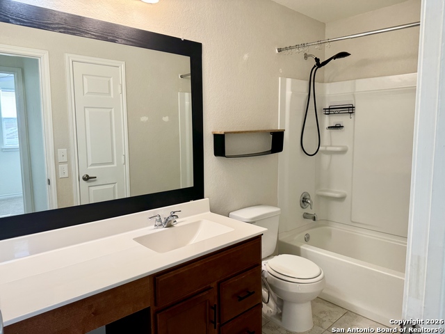 Image 12 of 19 For 1007 Galapagos