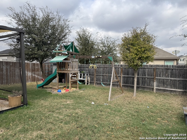 Image 18 of 19 For 1007 Galapagos