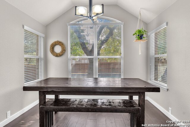 Image 15 of 57 For 918 Steubing Oaks