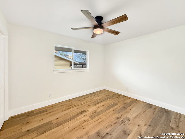 Image 12 of 14 For 5642 Sir Gareth