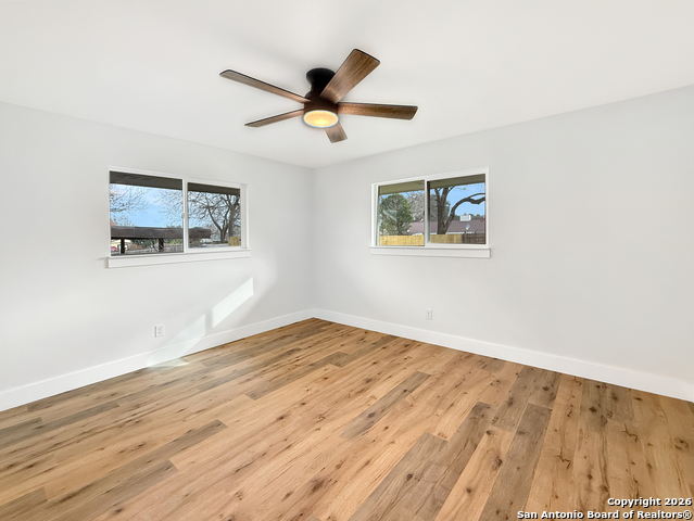 Image 9 of 14 For 5642 Sir Gareth