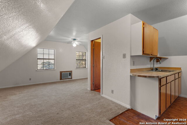 Image 22 of 33 For 730 Gallagher Dr